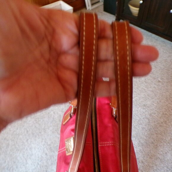 Large Dooney & Burke purse - Picture 4 of 11